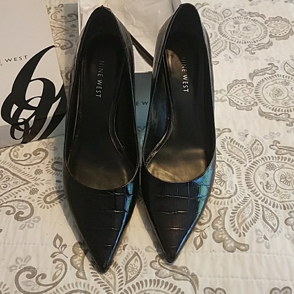 Nine West pumps